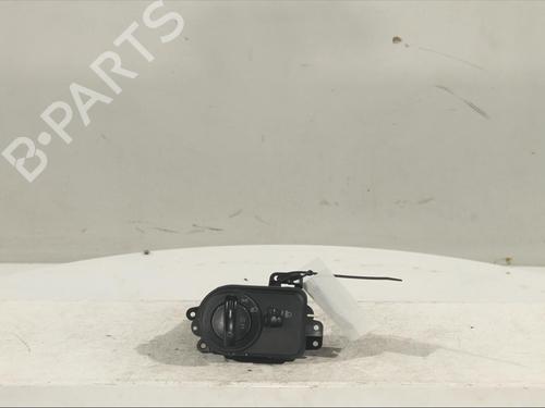 Used Headlight switch FORD FIESTA V (JH_, JD_) [2001-2014]  13527388