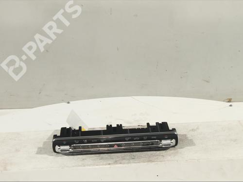 Used Climate control MERCEDES-BENZ A-CLASS (W177) A 180 Mild-Hybrid (177.084) (136 hp) 11908306