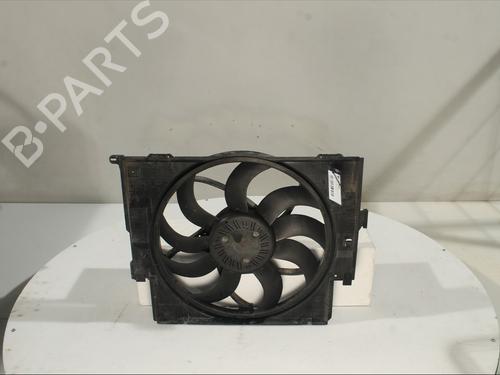 radiator-fan-bmw-3-f30-f80-2011-2012-2013-2014-2015-2016-2017-2018-32740766 main image