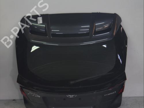 tailgate-toyota-c-hr-_x1_-2016-32457789 main image