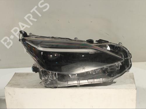 Right headlight TOYOTA YARIS CROSS (MXP_) 1.5 Hybrid (MXPJ10) 81145 0DP70 SIN REF