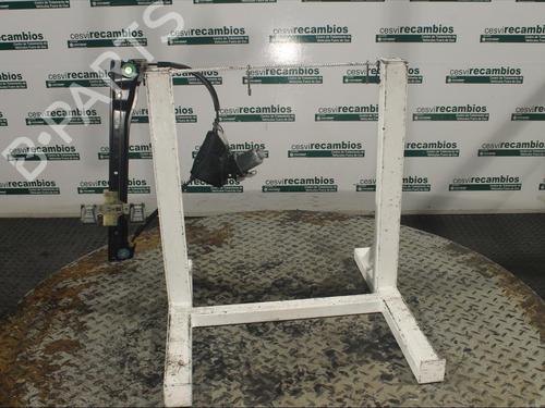 Used Front left window mechanism Front left window mechanism SEAT Mii (KF1, KE1) 1.0 (60 hp) 12077223 12077223