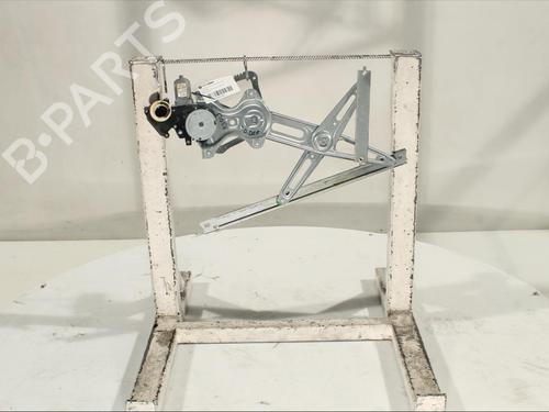 Used Front right window mechanism Front right window mechanism TOYOTA AURIS (_E18_) 1.8 Hybrid (ZWE186_, ZWE186R) (136 hp) 17799429 17799429