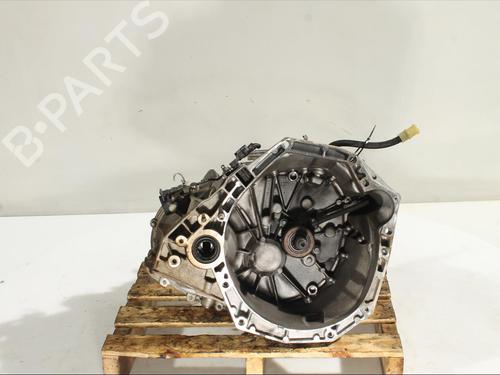 Used Gearbox Gearbox DACIA DUSTER (HM_) 1.5 dCi 115 (HMAD) (116 hp) 25733387 25733387