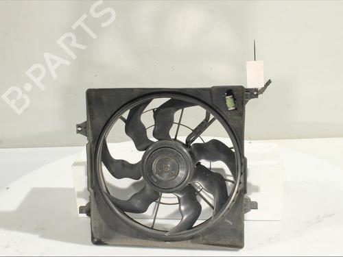 Used Radiator fan HYUNDAI TUCSON (TL, TLE) 1.7 CRDi (116 hp) 26408980