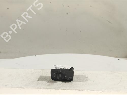 Used Headlight switch AUDI Q2 (GAB, GAG) 30 TFSI (116 hp) 32457823