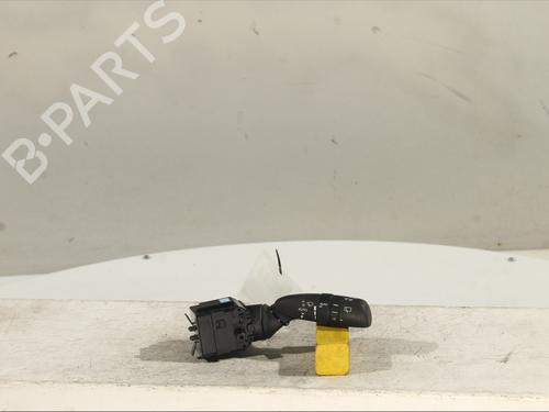 Used Steering column stalk TOYOTA YARIS CROSS (MXP_) 1.5 Hybrid (MXPJ10) (116 hp) 29382860