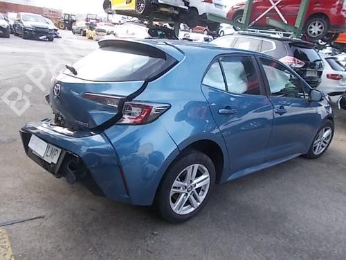 Højre baglygte bagklap TOYOTA COROLLA Hatchback (_E21_, _EA1_, _EH1_) 1.8 Hybrid (ZWE211, ZWE219) | BP25044865C80 