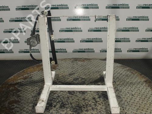 Used Front right window mechanism ALFA ROMEO 147 (937_) 1.9 JTD (937.AXF1A, 937.BXF1A) (101 hp) 12077148