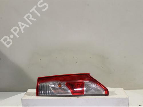 Used Right taillight Right taillight RENAULT KANGOO / GRAND KANGOO II (KW0/1_) 1.5 dCi 95 (KW16) (95 hp) 33132700 33132700