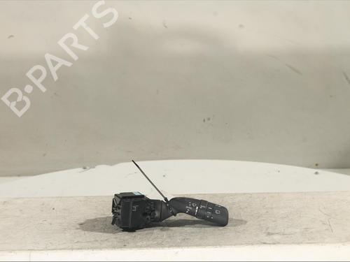 Used Steering column stalk Steering column stalk TOYOTA YARIS CROSS (MXP_) 1.5 Hybrid (MXPJ10) (116 hp) 17611902 17611902