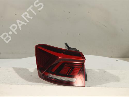 left-taillight-vw-t-roc-a11-d11-2017-32457882 main image