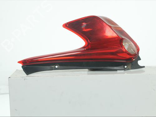 right-taillight-nissan-juke-f15-2010-2011-2012-2013-2014-2015-2016-2017-2018-2019-35747635 main image