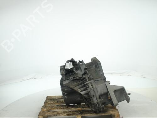 gearbox-opel-zafira-tourer-c-p12-2011-33948810 main image