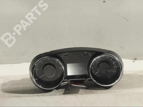 Used Instrument cluster PEUGEOT 3008 I MPV (0U_) 1.2 (131 hp) 11910167