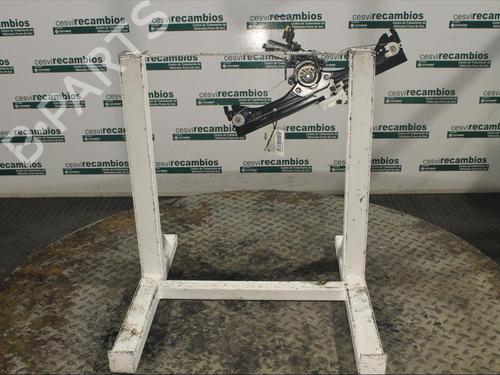 Used Front left window mechanism Front left window mechanism FIAT 500 C (312_) 1.2 (312CXA1A, 312AXA1A) (69 hp) 24328463 24328463