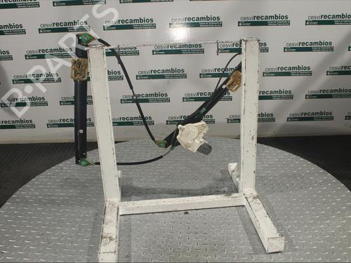 Used Front left window mechanism Front left window mechanism AUDI A4 B8 (8K2) 2.0 TDI (136 hp) 12077636 12077636