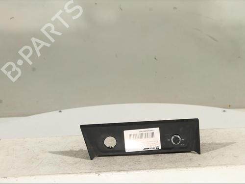 Used Switch Switch AUDI Q3 Sportback (F3N) 2.5 RS TFSI quattro (400 hp) 22921711 22921711