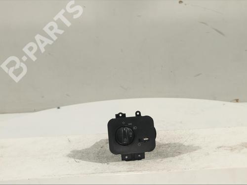 Used Headlight switch LAND ROVER DISCOVERY III (L319) 2.7 TD 4x4 (190 hp) 11912276