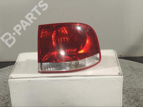 Used Right taillight VW TOUAREG (7LA, 7L6, 7L7) 3.0 V6 TDI (225 hp) 11901477