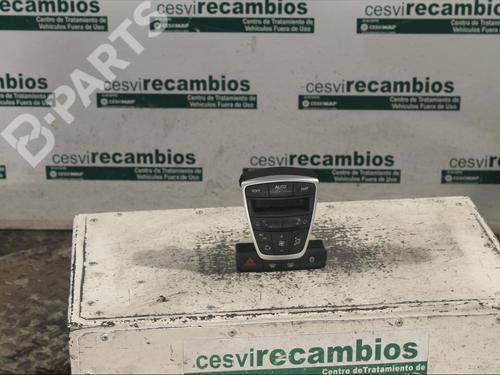 Used Climate control RENAULT LAGUNA III (BT0/1) 2.0 16V Hi-Flex (BT1H, BT1G, BT1K) (140 hp) 11893434