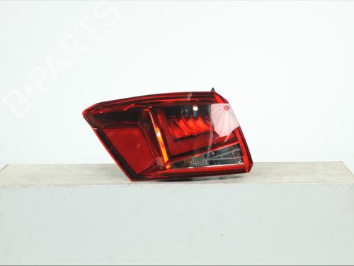 left-taillight-seat-arona-kj7-kjp-2017-39699138 main image
