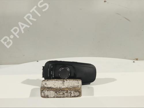 switch-lexus-ct-zwa10_-200h-zwa10_-84780-76150-84781-76040c0-2010-11910226 main image
