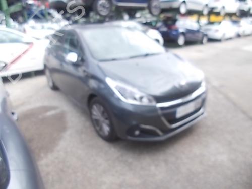 Left front fog light PEUGEOT 208 I (CA_, CC_) 1.2 GPL | BP23398002C30 