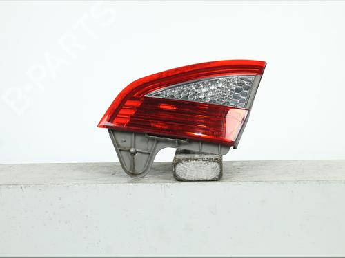 Used Right tailgate light Right tailgate light FORD MONDEO IV (BA7) 2.0 TDCi (140 hp) 40241144 40241144