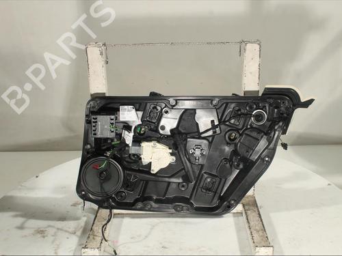 Used Front right window mechanism Front right window mechanism MERCEDES-BENZ GLA-CLASS (X156) GLA 200 (156.943) (156 hp) 17208742 17208742