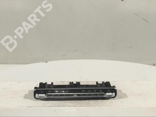 Used Climate control MERCEDES-BENZ A-CLASS (W177) A 250 e (177.086) (218 hp) 12102324