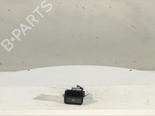 Used Hand brake Hand brake MERCEDES-BENZ CLA Shooting Brake (X117) CLA 200 CDI / d (117.908) (136 hp) 32100620 32100620