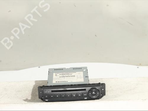 radio-lancia-voyager-mpv-404_-2011-2012-2013-2014-25932173 main image