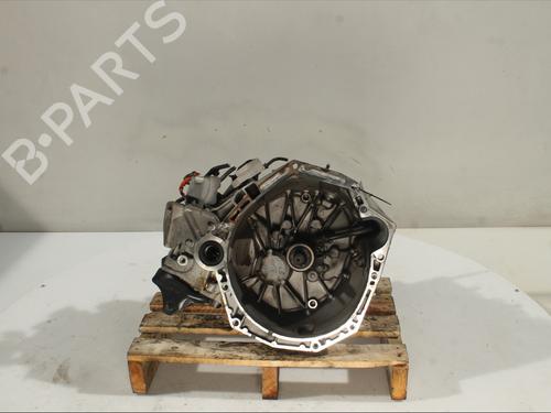 Used Gearbox RENAULT CAPTUR I (J5_, H5_) 1.5 dCi 110 (110 hp) 30956049
