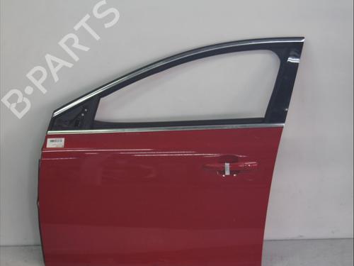 left-front-door-volvo-v40-hatchback-525-2012-2013-2014-2015-2016-2017-2018-2019-37455577 main image