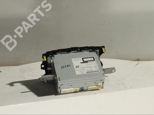 Radio TOYOTA YARIS (_P13_) 1.0 (KSP130_, KSP130) | BP11903852E6 