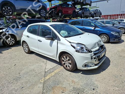 Used Parts PEUGEOT 208 I (CA_, CC_) 1.6 HDi / BlueHDi 75 4993981