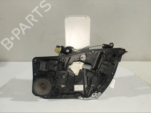Used Front right window mechanism Front right window mechanism MERCEDES-BENZ CLA Shooting Brake (X117) CLA 200 CDI / d (117.908) (136 hp) 32100607 32100607