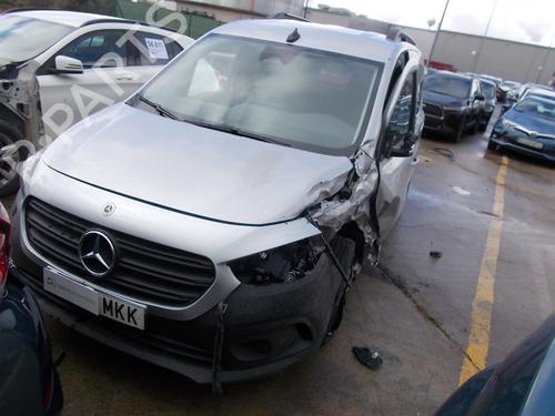 Used Parts MERCEDES-BENZ CITAN Tourer (W420) 110 (420.753) (102 hp) 4422439