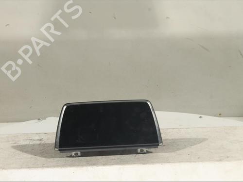Used Display monitor BMW X1 (F48) sDrive 18 d (150 hp) 17526709
