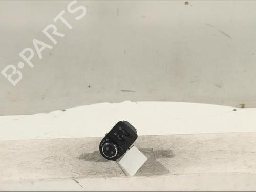 Used Headlight switch Headlight switch OPEL CORSA F (P2JO) 1.2 (68) (101 hp) 11984088 11984088