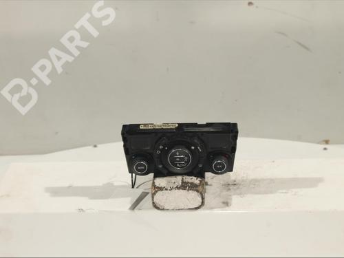 Used Climate control PEUGEOT 5008 (0U_, 0E_) 2.0 HDi 150 / BlueHDi 150 (150 hp) 11910478