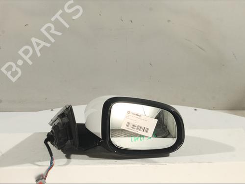 right-mirror-jaguar-xe-x760-2015-31843472 main image