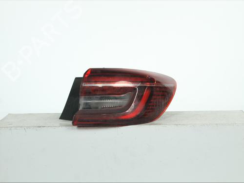 right-taillight-renault-clio-v-b7_-2019-40026421 main image