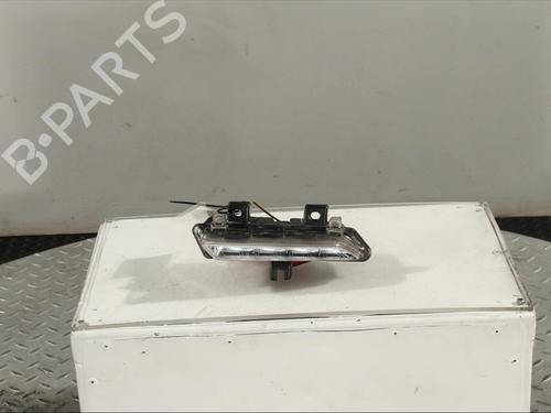 Used Right daytime light Right daytime light RENAULT CLIO IV (BH_) 0.9 TCe 90 (BHNF, BHMA, BHMH, BHJK, BHJR) (90 hp) 12079061 12079061