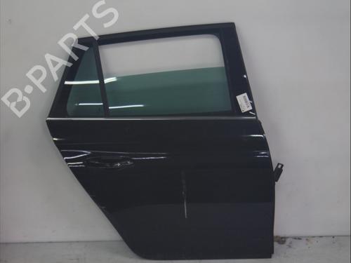 Used Right rear door Right rear door 37092978 37092978