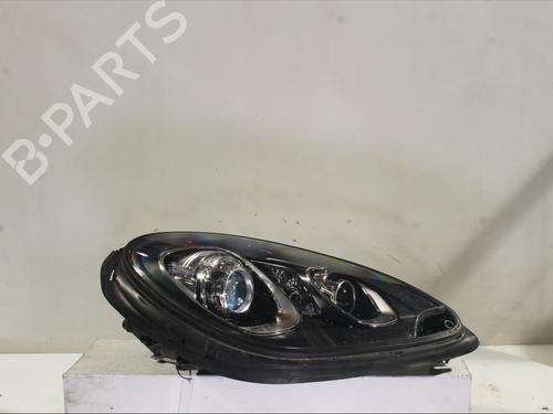 right-headlight-porsche-macan-95b-2014-33188386 main image
