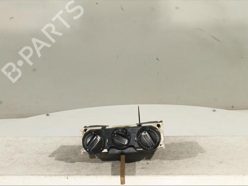 Used Climate control AUDI A1 Sportback (8XA, 8XF) 1.6 TDI (105 hp) 23558774