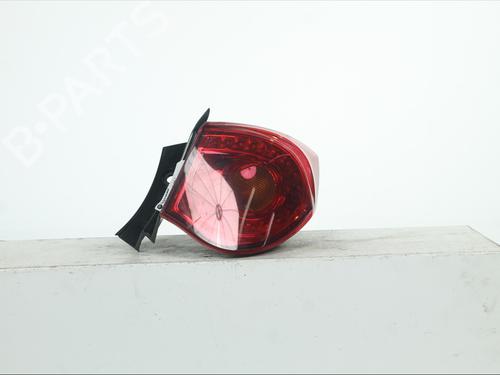 right-taillight-alfa-romeo-giulietta-940_-2010-2011-2012-2013-2014-2015-2016-2017-2018-2019-2020-37226962 main image