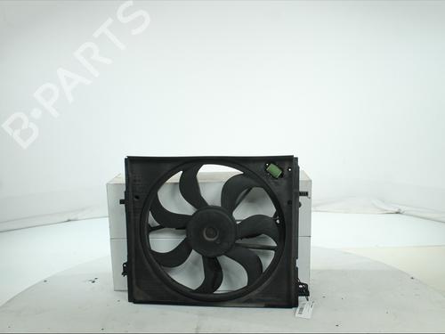 Used Radiator fan Radiator fan RENAULT KADJAR (HA_, HL_) 1.5 dCi 110 (HLA3) (110 hp) 39756717 39756717